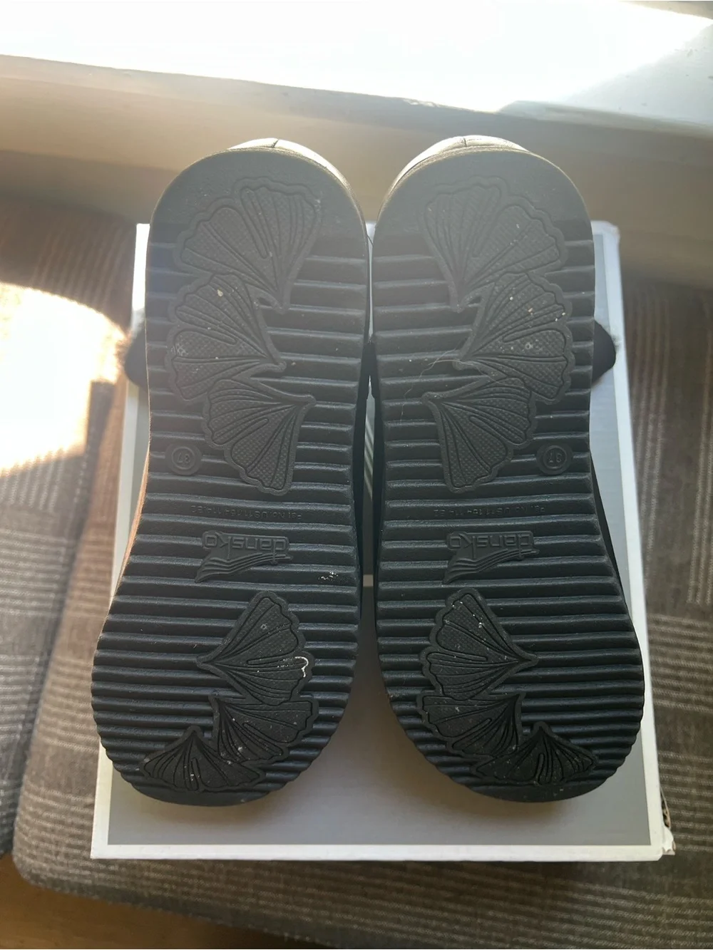 Brand new dansko mckenzie waxy milled boot